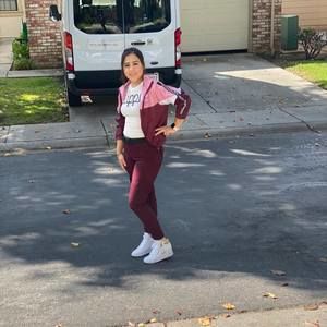 Meet your Posher, Arii